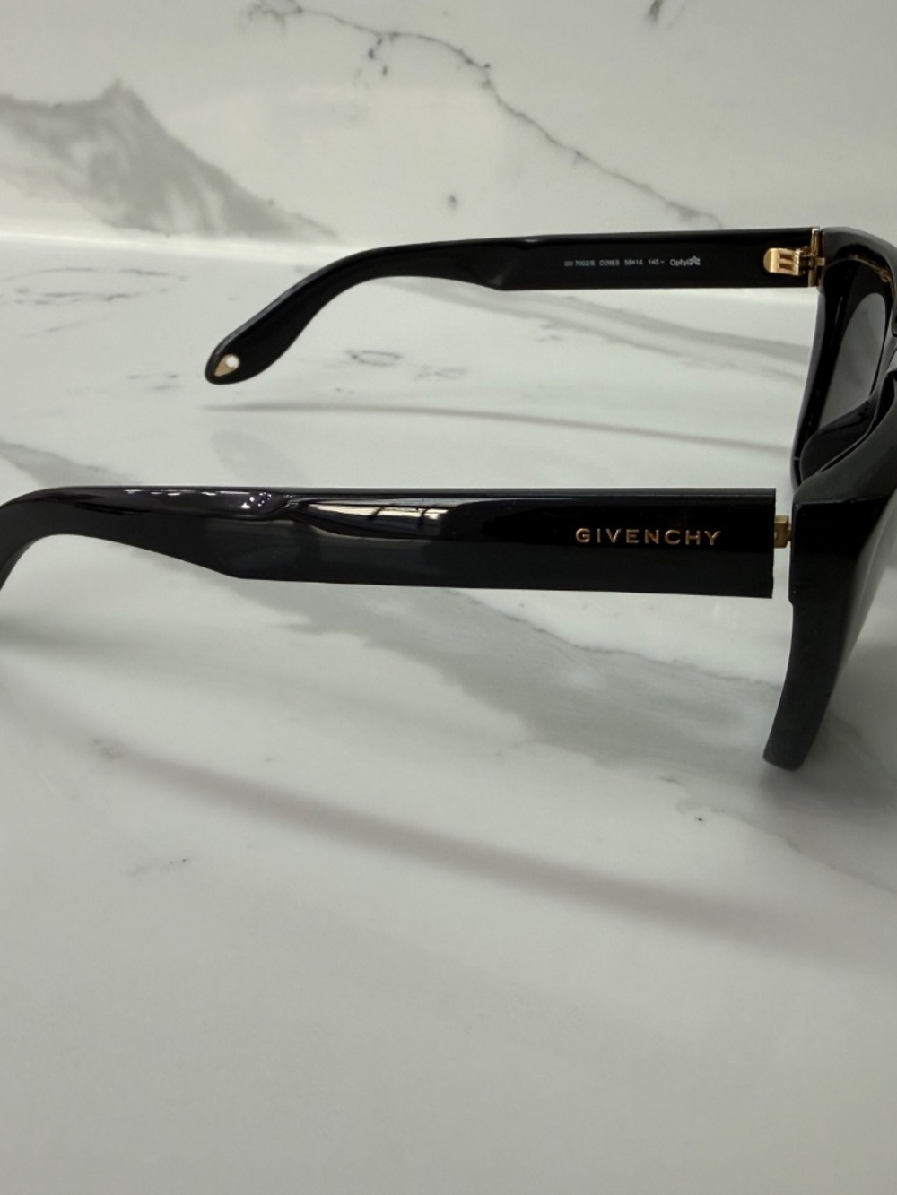 Rare Givenchy Flat Top Sunglasses – Designer Statement Must-Have - Picture 8 of 10